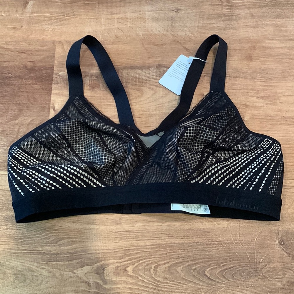 Lululemon Awake to Lace Adjustable Racerback Bra